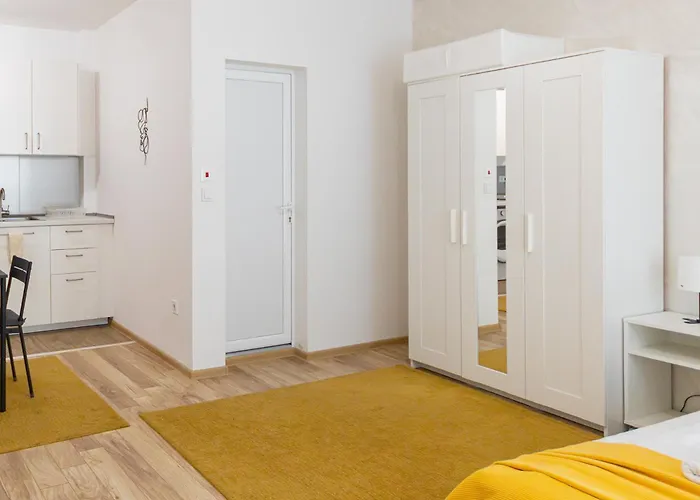 Апартамент Oops! By Rv *